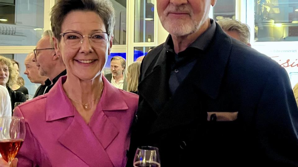 Lenkje til artikkel: Festpremiere for «Kjærast» på Det Norske Teatret